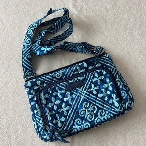 Vera Bradley Little Hipster Crossbody Cuban Tiles Retired Pattern